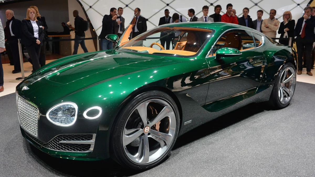 Bentley EXP-10 front three quarters