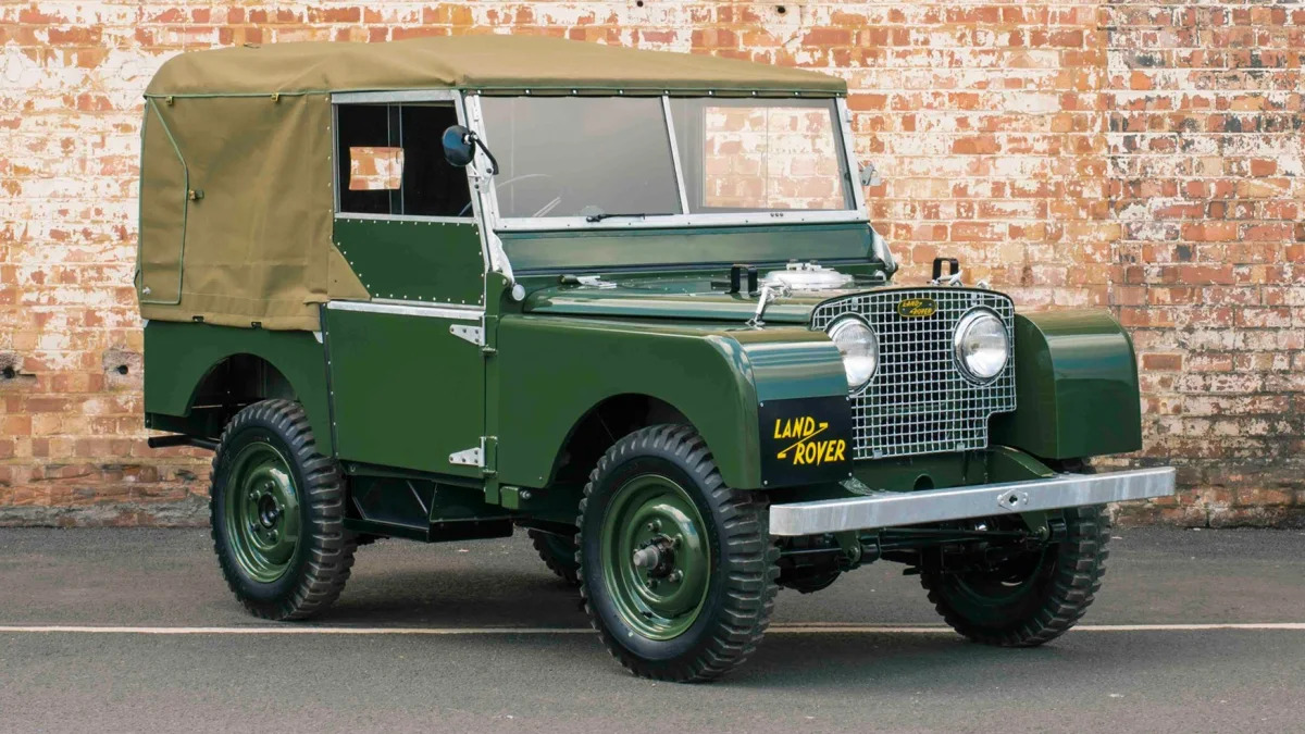 Land Rover Series 1 front 3/4 restored