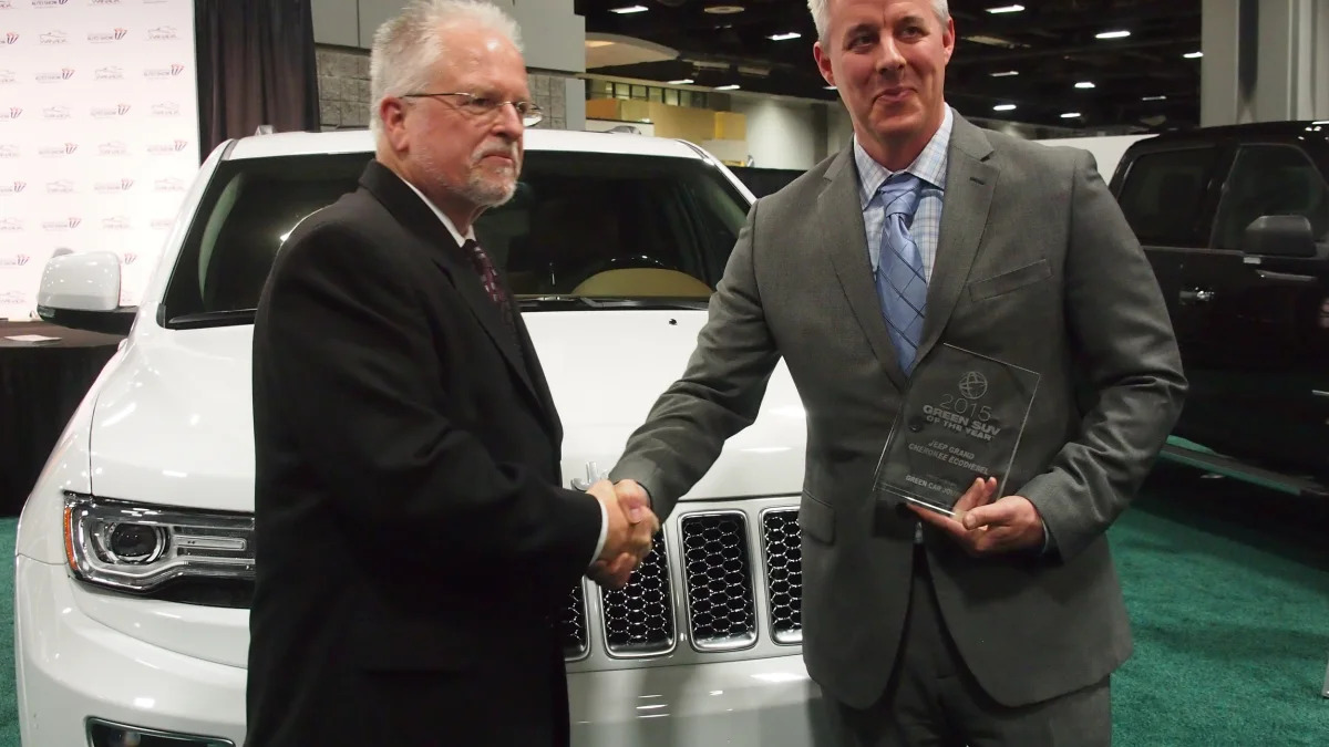Jeep Grand Cherokee EcoDiesel wins 2015 Green SUV of the Year
