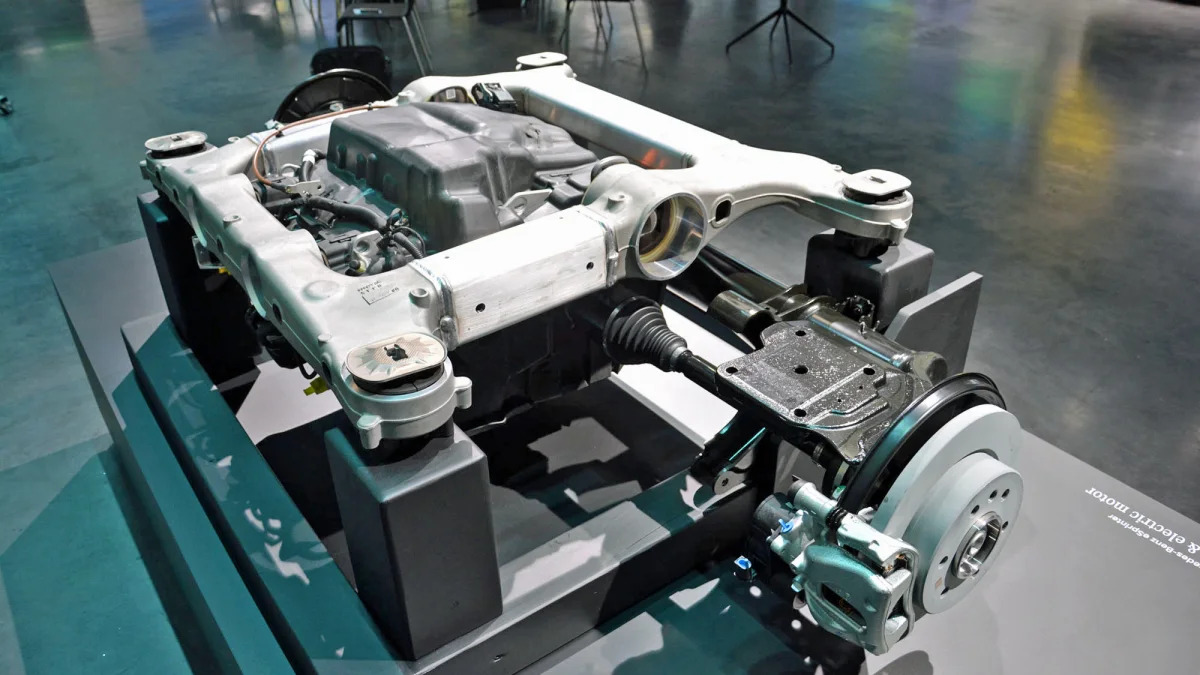 2024 Mercedes-Benz eSprinter drivetrain
