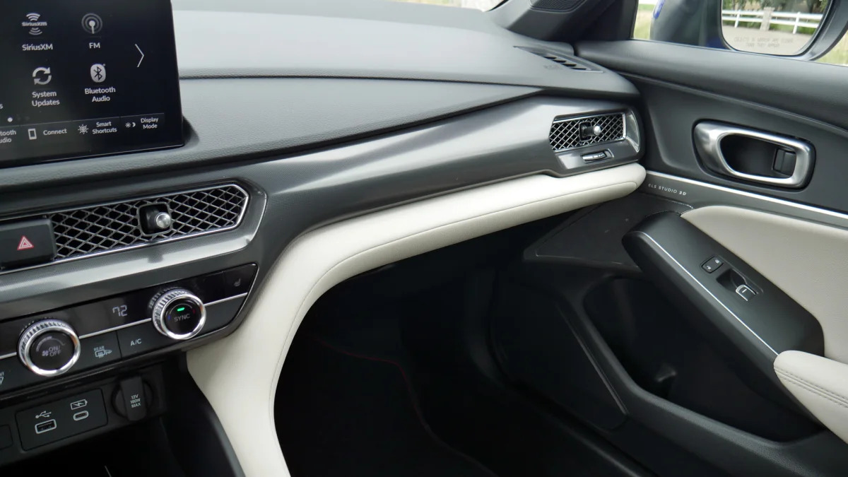 2024 Acura Integra Type S Orchid Interior dash trim