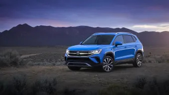 2022 Volkswagen Taos: Cornflower Blue