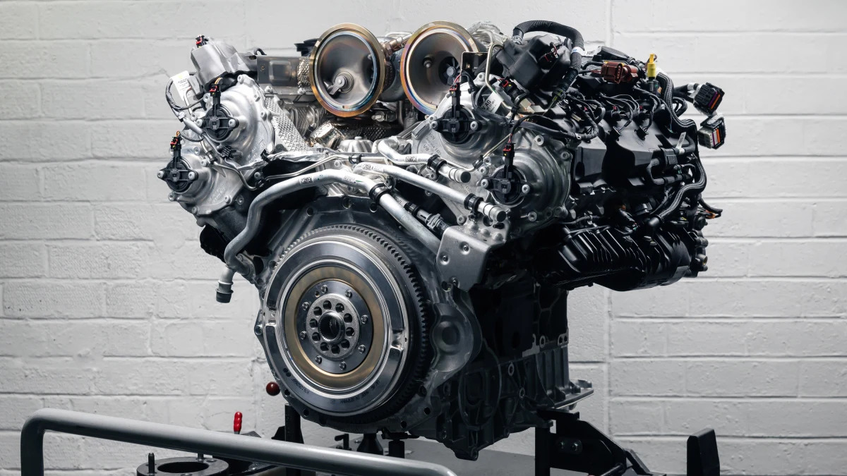 Bentley V8 PHEV Ultra Performance Hybrid