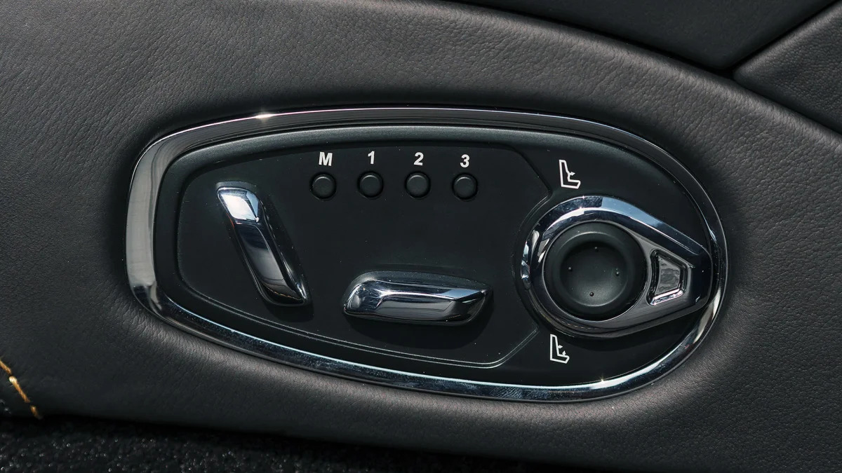 2017 Aston Martin DB11 seat controls