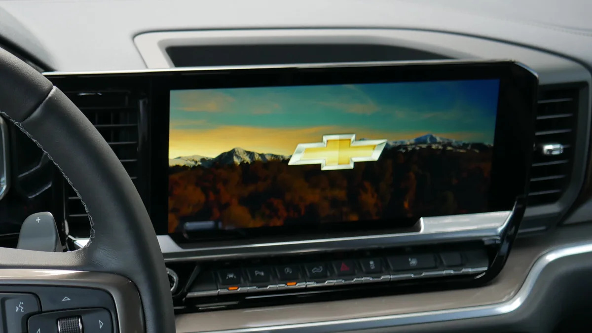 2022 Chevrolet Silverado High Country touchscreen welcome screen
