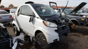 Junked 2009 Smart ForTwo