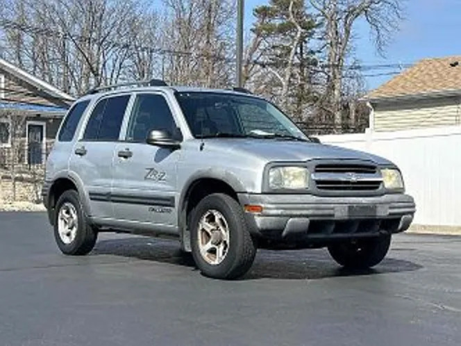 2004 Chevrolet Tracker