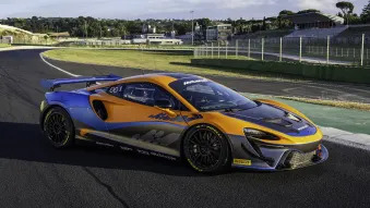 2022 McLaren Artura GT4 race car