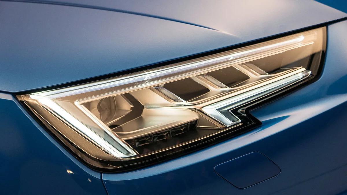 2017 Audi A4 headlight