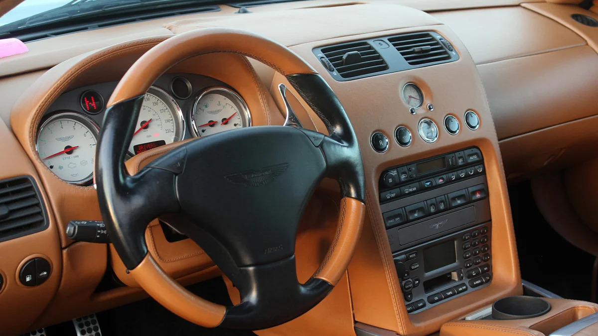 2005 Aston Martin Vanquish S interior
