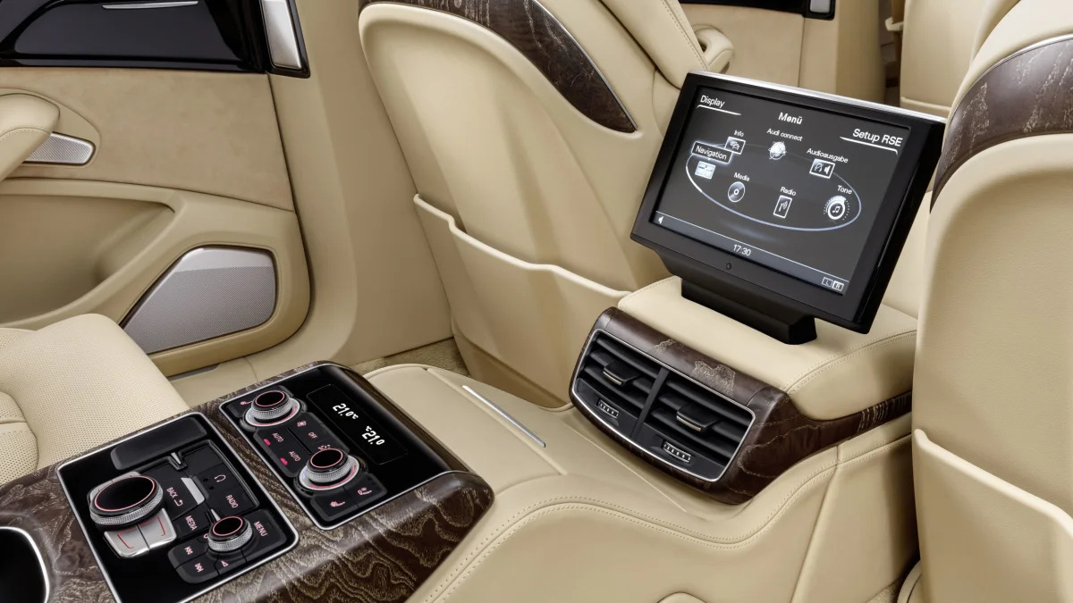 audi a8l extended infotainment
