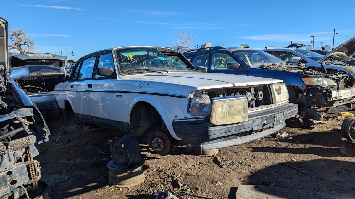 99 - 1993 Volvo 244 in Colorado wrecking yard - photo by Murilee Martin