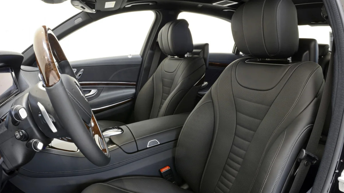 Brabus PowerXtra B50 Hybrid interior seats