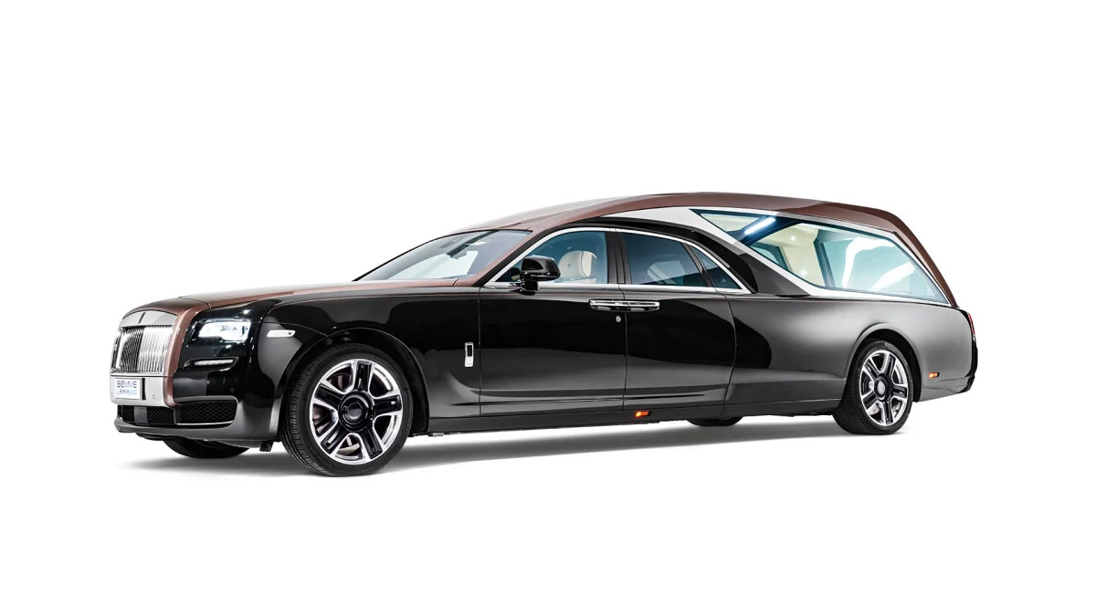 Rolls-Royce Ghost-based Ghoster hearse