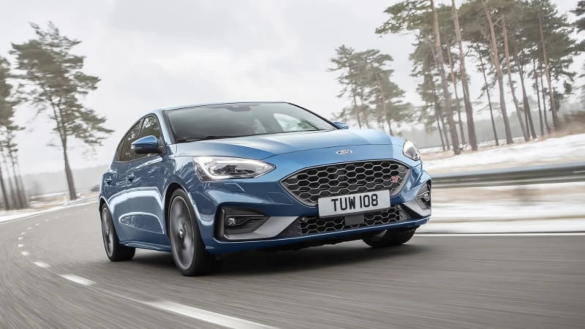 New Ford Focus ST greets other markets with gas-powered 276 hp and 310 lb-ft