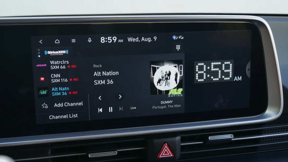 2023 Hyundai Ioniq 6 SE touchscreen audio and clock