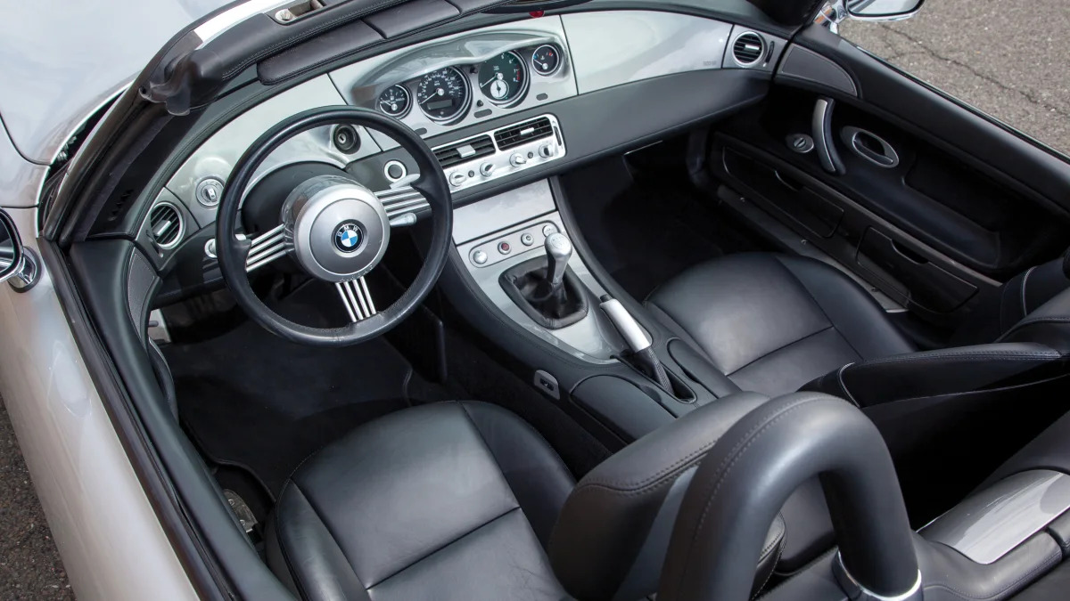 2001 BMW Z8 interior