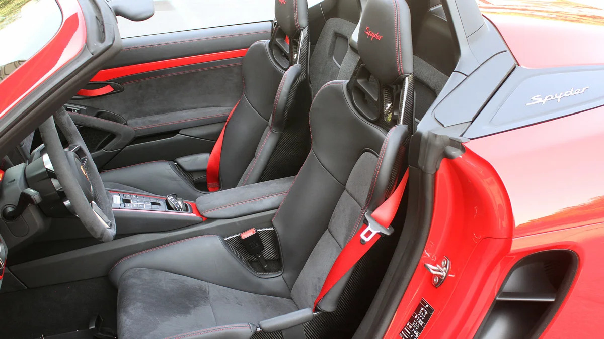 2016 Porsche Boxster Spyder seats