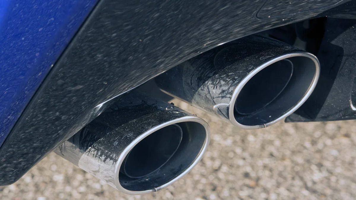 2015 Lexus RC F exhaust tips