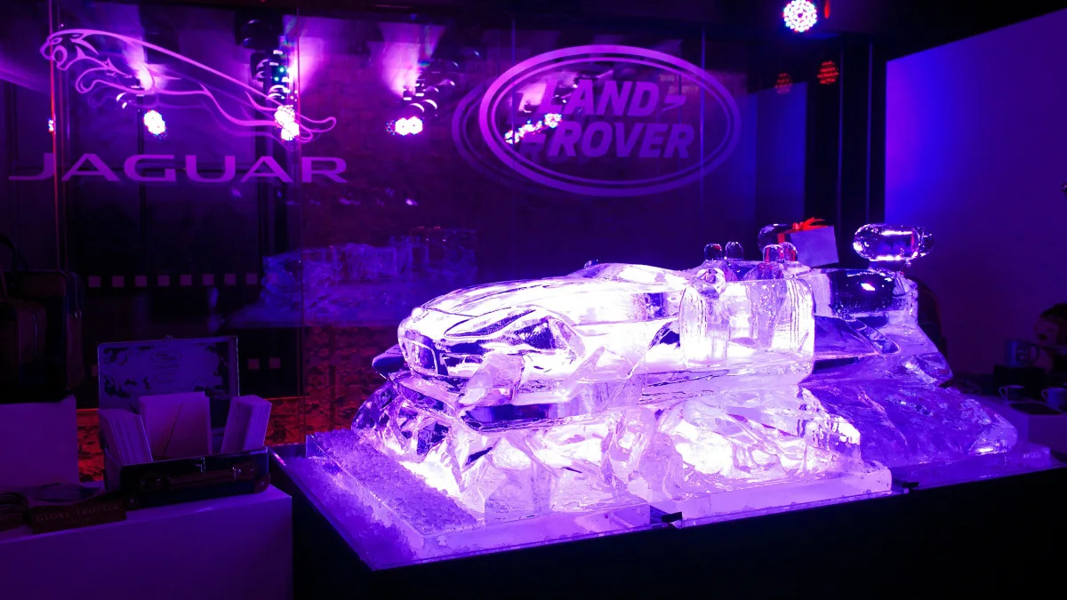 Jaguar F-Sleigh ice sculpture front 3/4