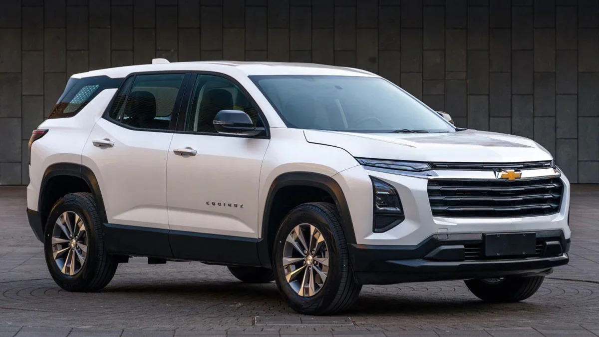 Leaked Images of the China-Market 2025 Chevy Equinox
