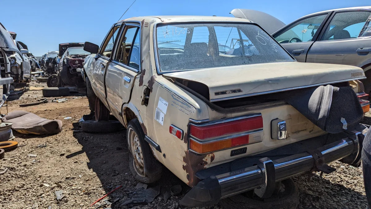 36 - 1980 Honda Accord in Colorado junkyard - Photo by Murilee Martin