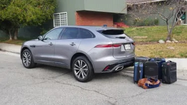 Jaguar F-Pace Luggage Test: How much fits in the cargo area?
