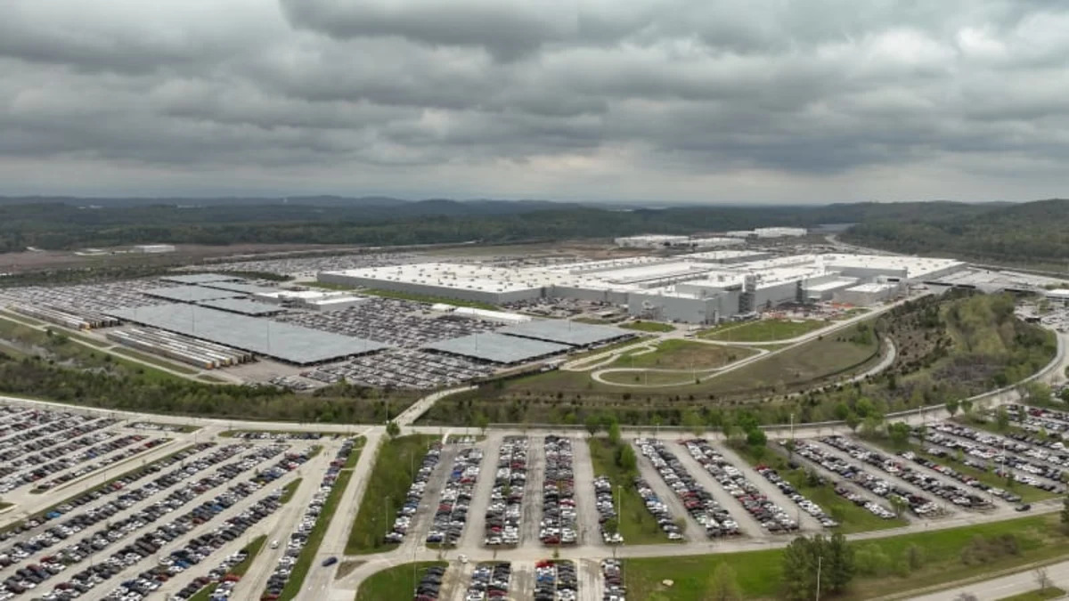 UAW seeks landmark win in third Tennessee VW plant vote