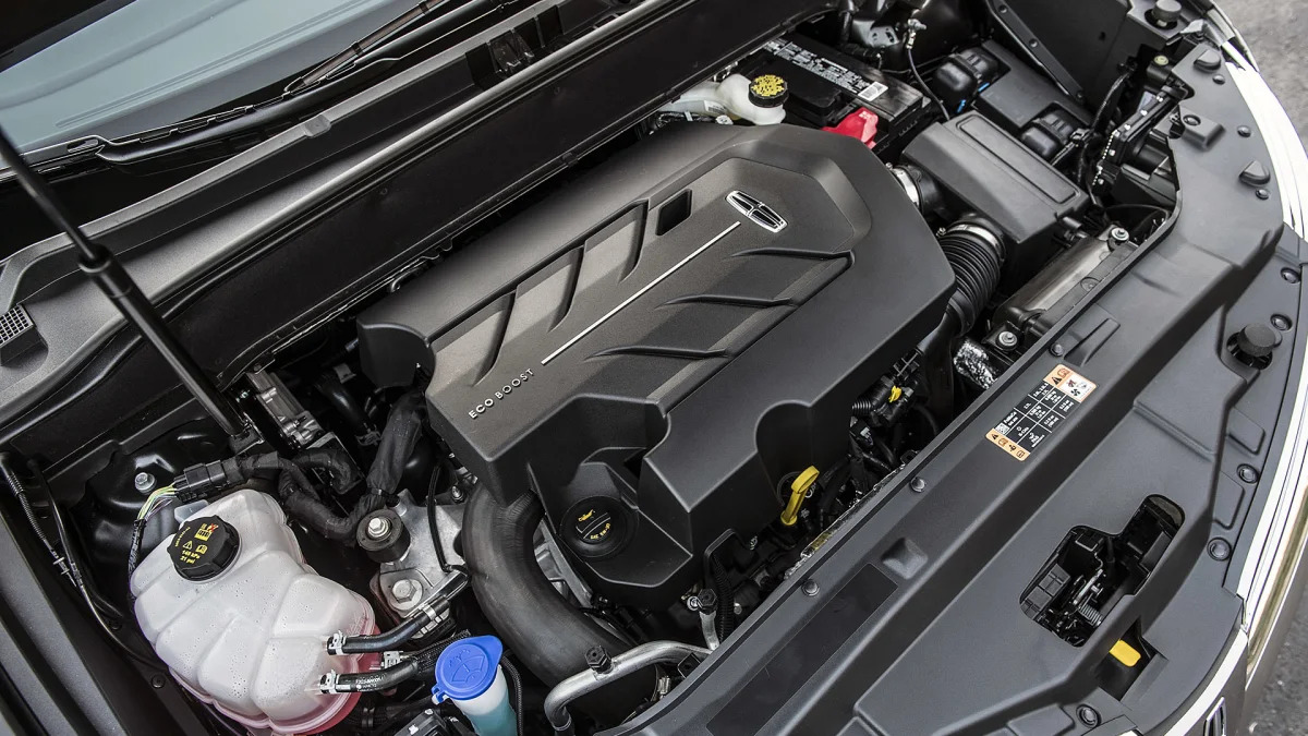 2016 Lincoln MKX engine