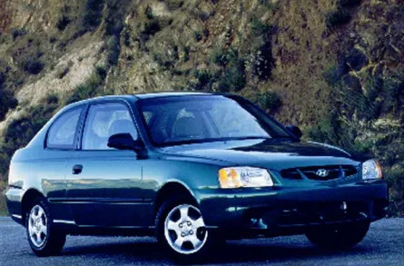 2001 Hyundai Accent GS 2dr Hatchback