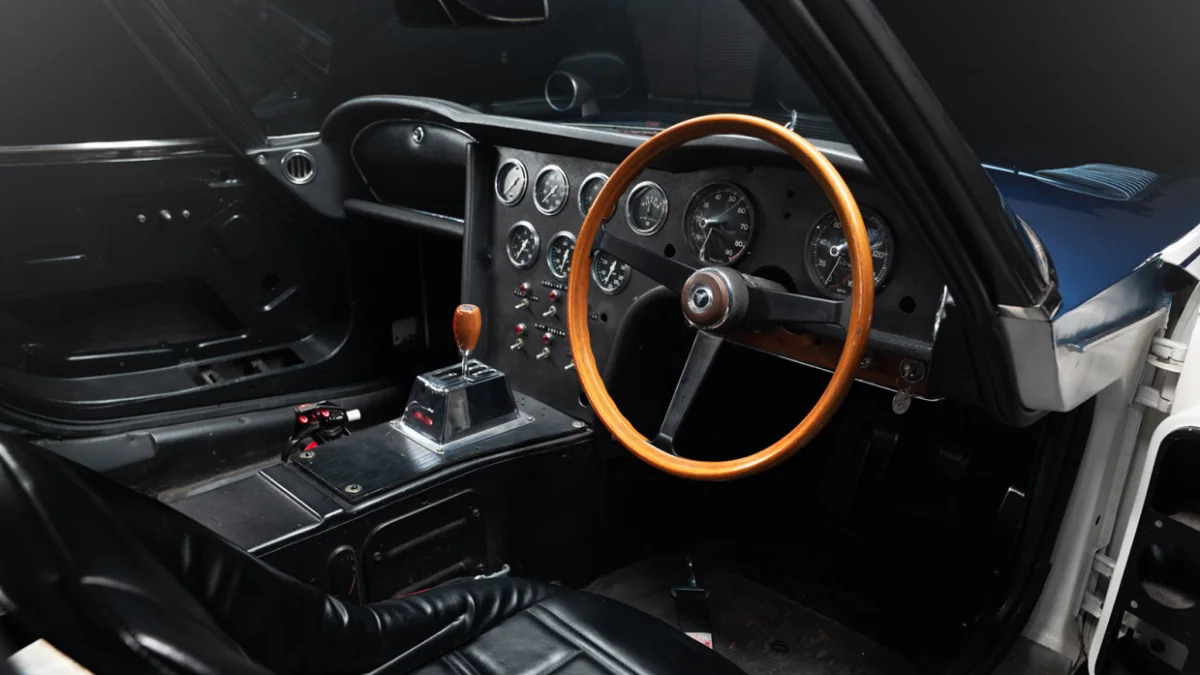 1967_toyota_shelby_2000gt_007