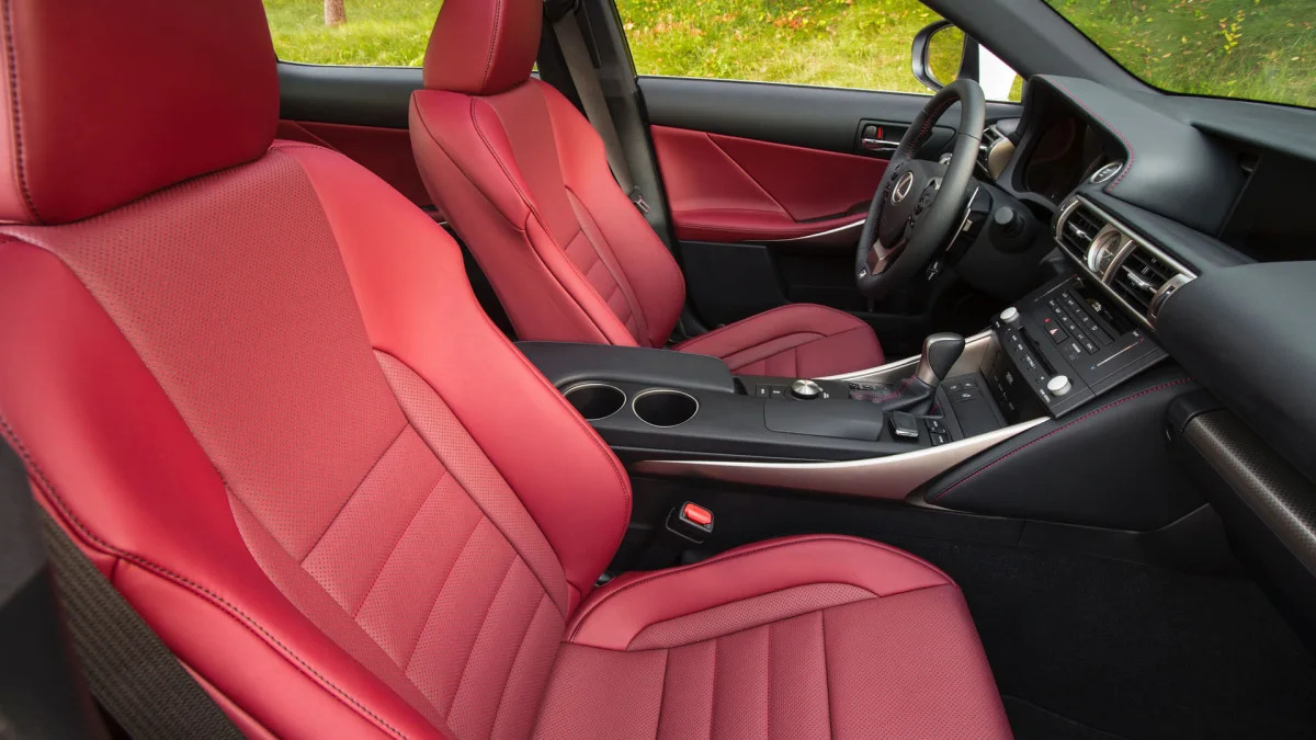 is 300 lexus cabin interior red leather