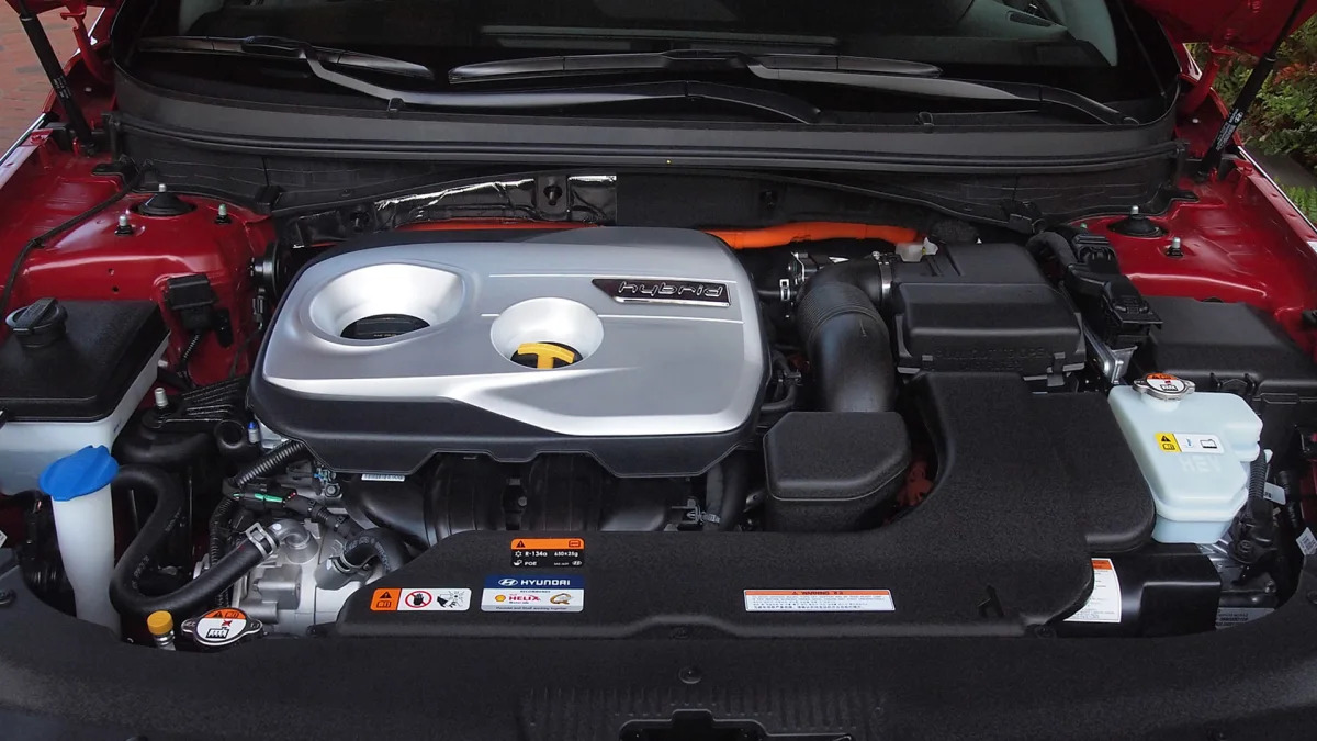2016 Hyundai Sonata Hybrid engine