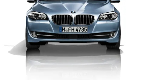 <h6><u>BMW ActiveHybrid 5</u></h6>