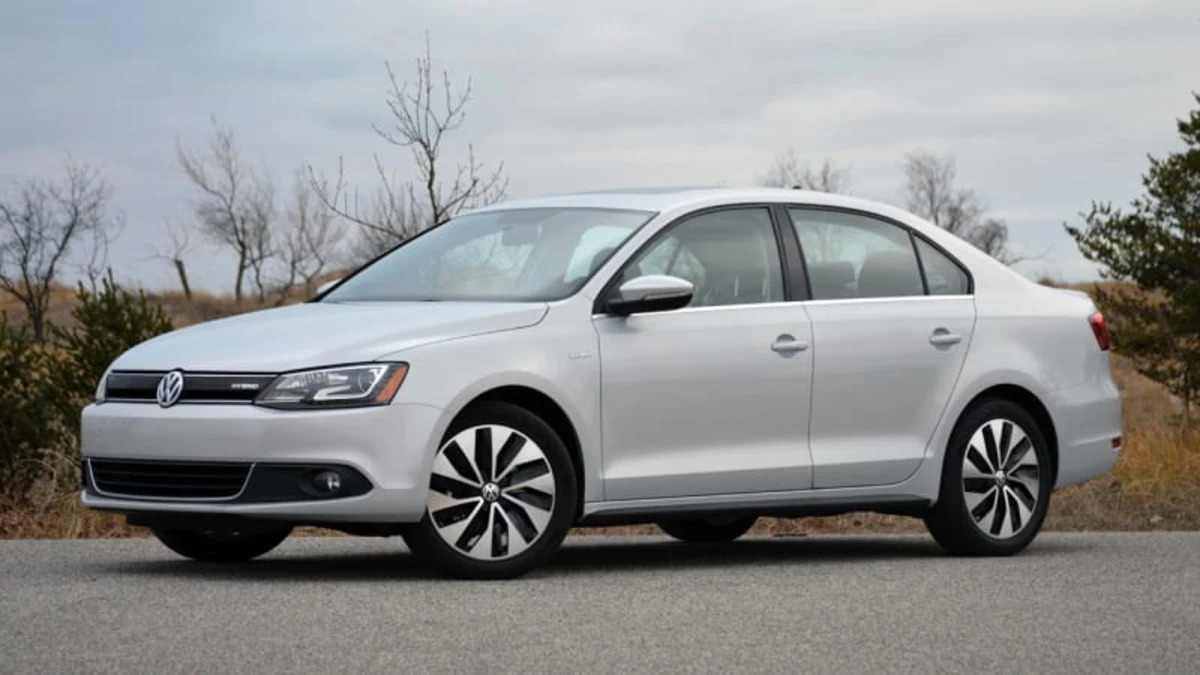 Volkswagen set to drop the Jetta Hybrid in 2017