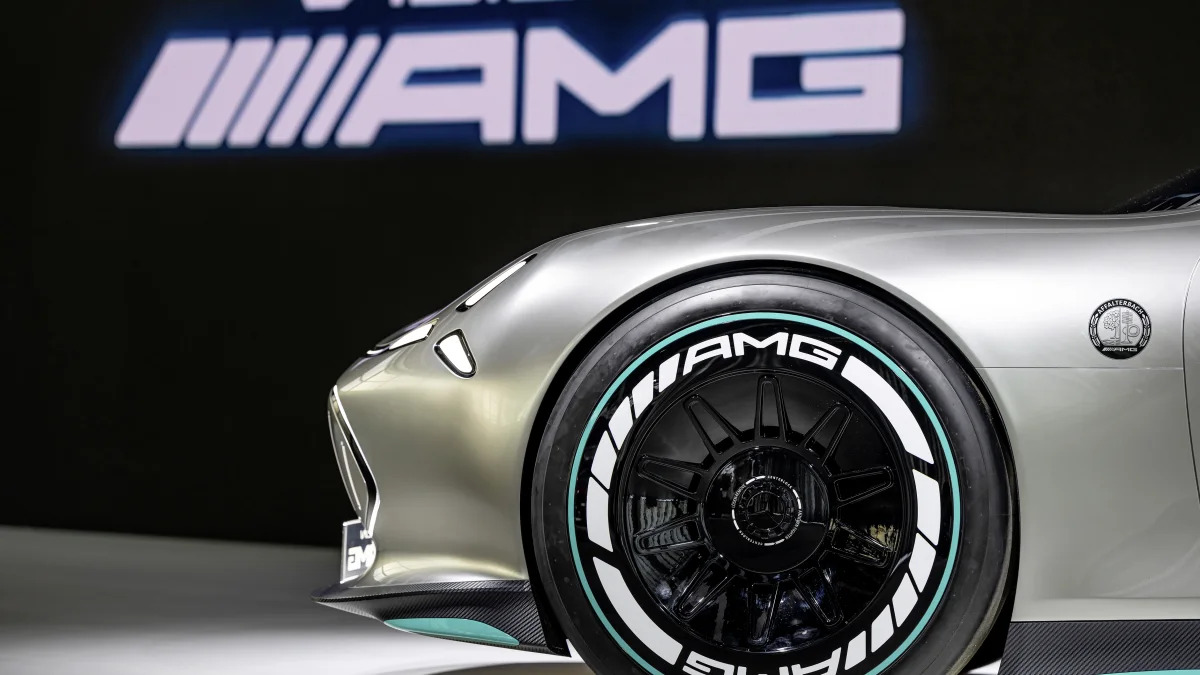 Mercedes Vision AMG concept 24