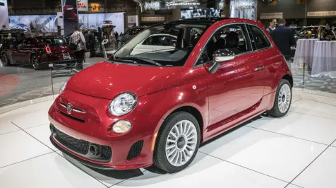 <h6><u>2018 Fiat 500 minicar gets more expensive with the extra ponies</u></h6>