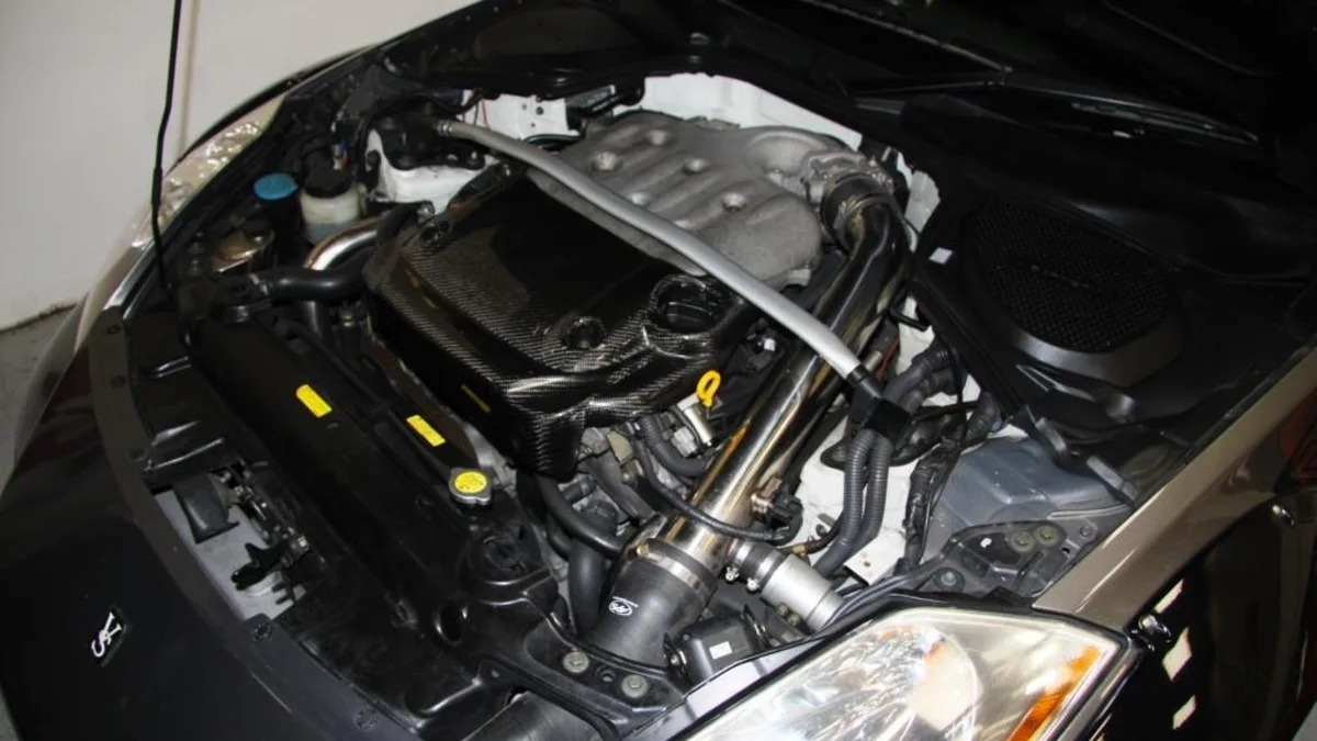 Fast and Furious Nissan 350Z engine bay