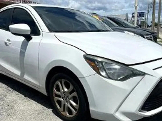 2017 Toyota Yaris iA