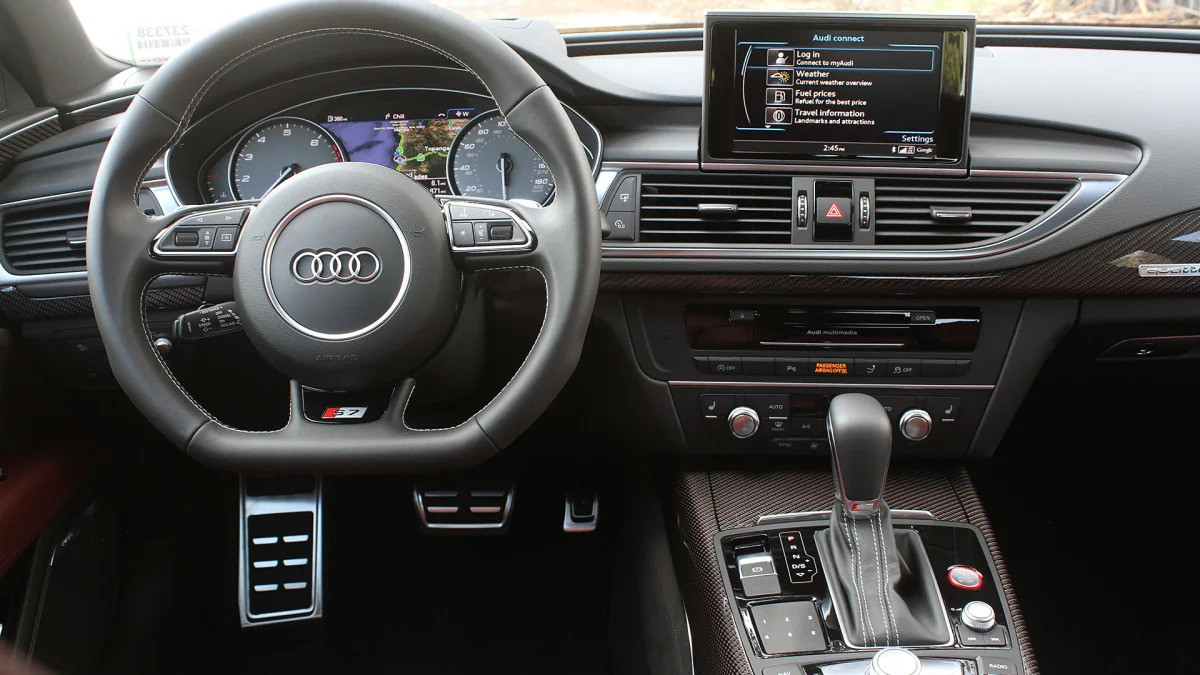 2016 Audi S7 interior