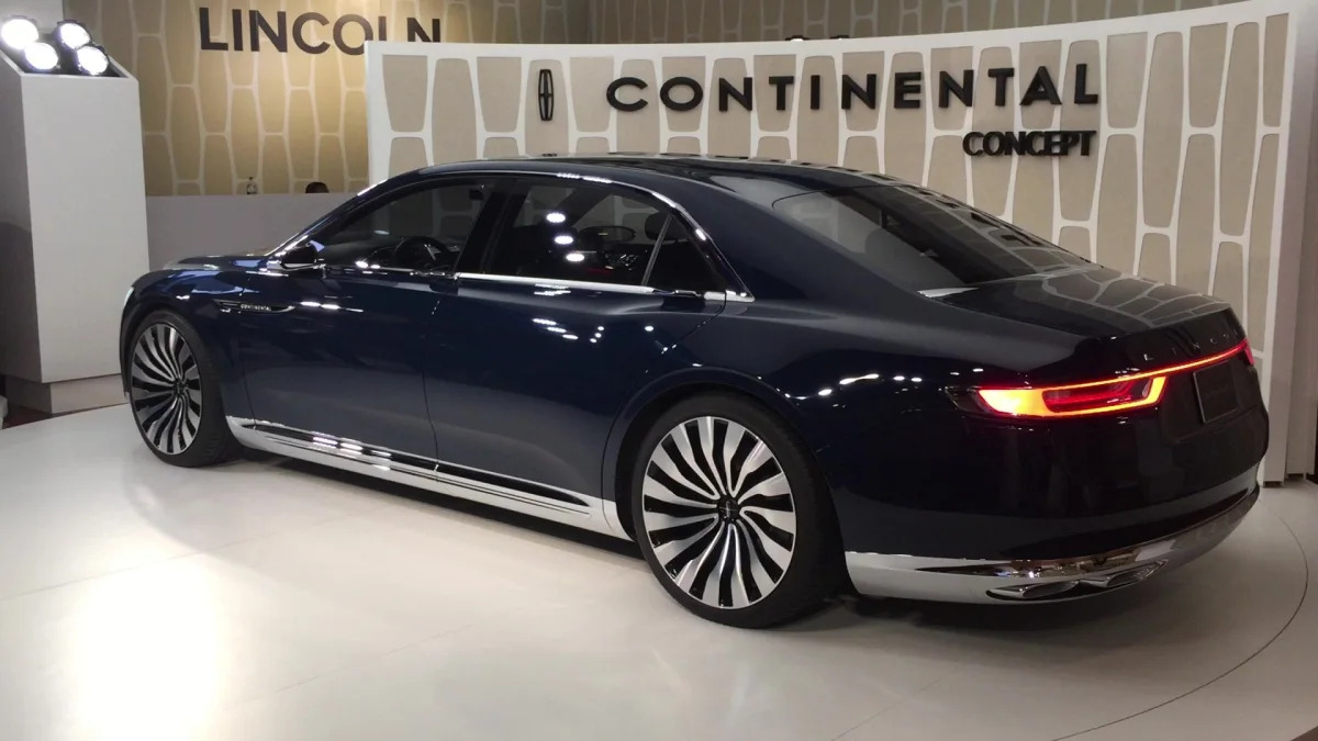 Lincoln Continental Concept In New York 2015