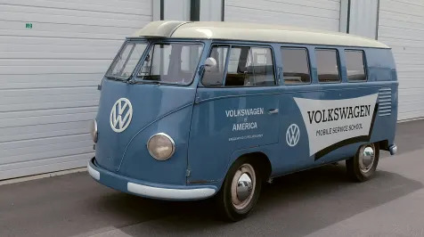 <h6><u>1955 Volkswagen Type 2 Schulwagen</u></h6>