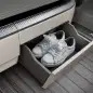 2022-Kia-Carnival-Hi-Limousine-shoe-compartment