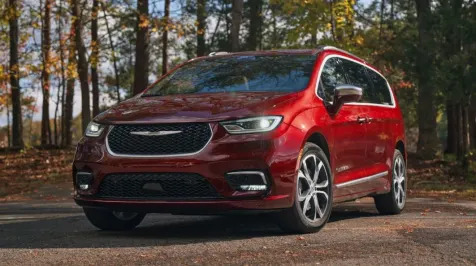 <h6><u>Chrysler Pacifica gets a 'significant' makeover in 2025</u></h6>