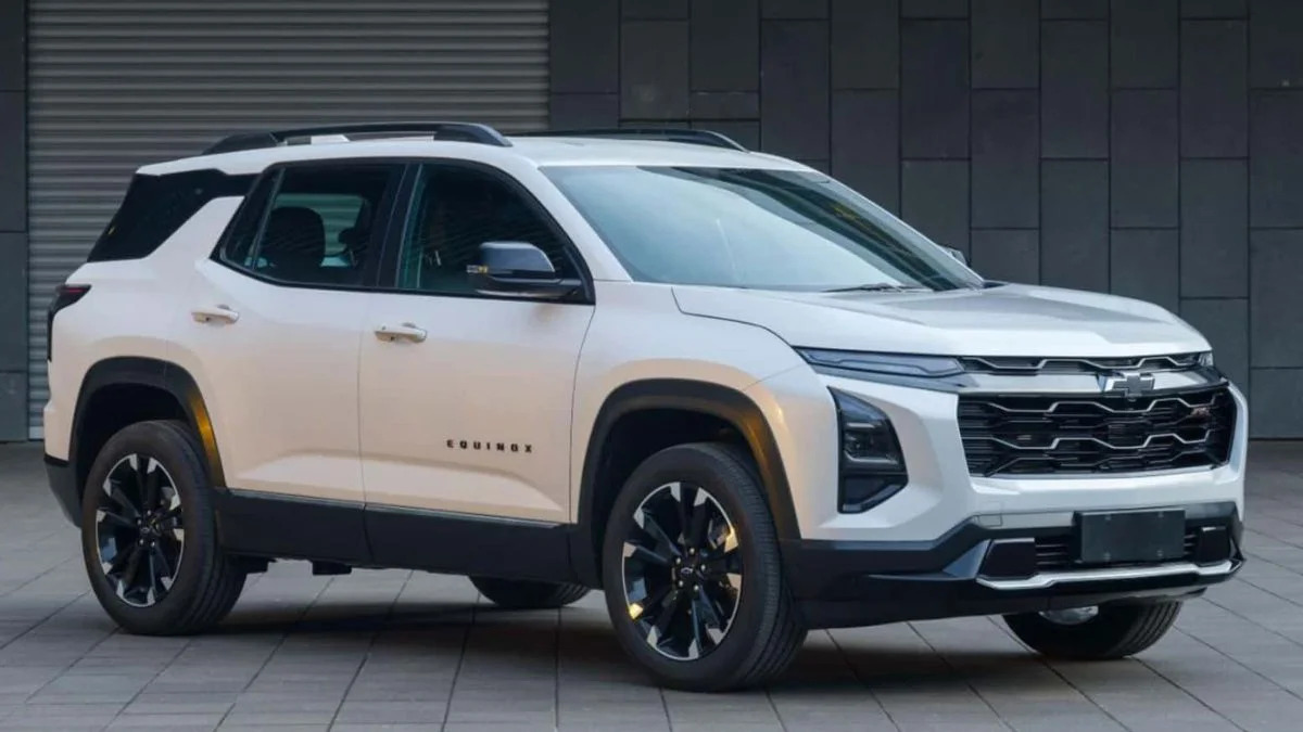 Leaked Images of the China-Market 2025 Chevy Equinox