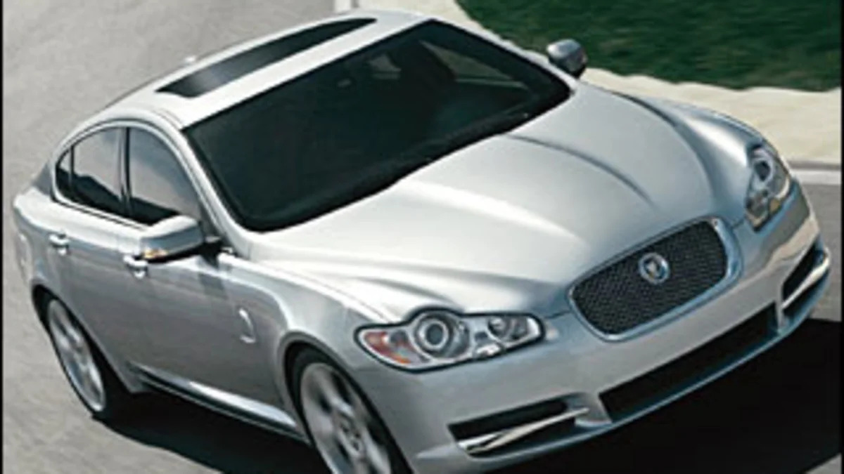 Executive Luxury: Jaguar XF