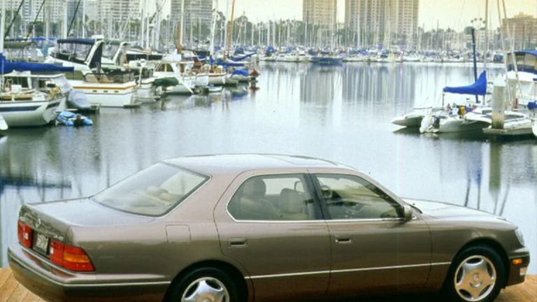 1999 Lexus LS 400 Base 4dr Sedan