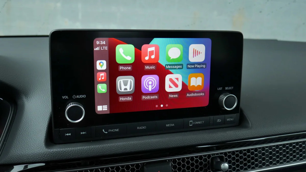 2022 Honda Civic Sport touchscreen Apple CarPlay