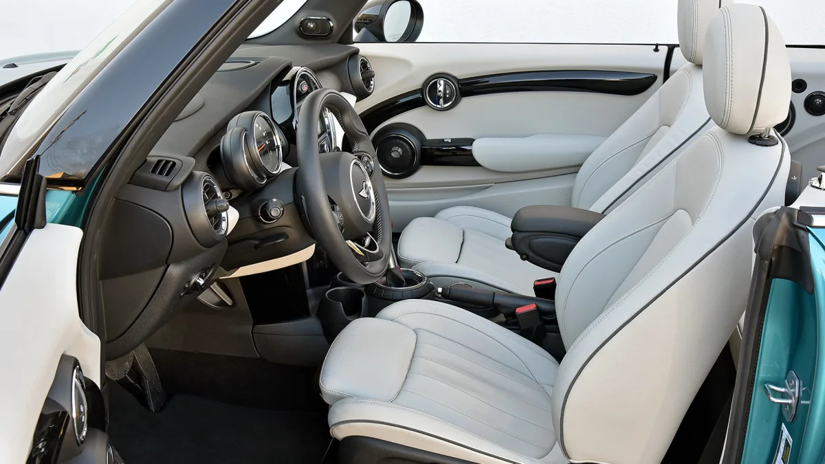 2016 Mini Cooper S Convertible front seats
