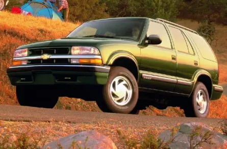 1999 Chevrolet Blazer LT 4dr 4x2